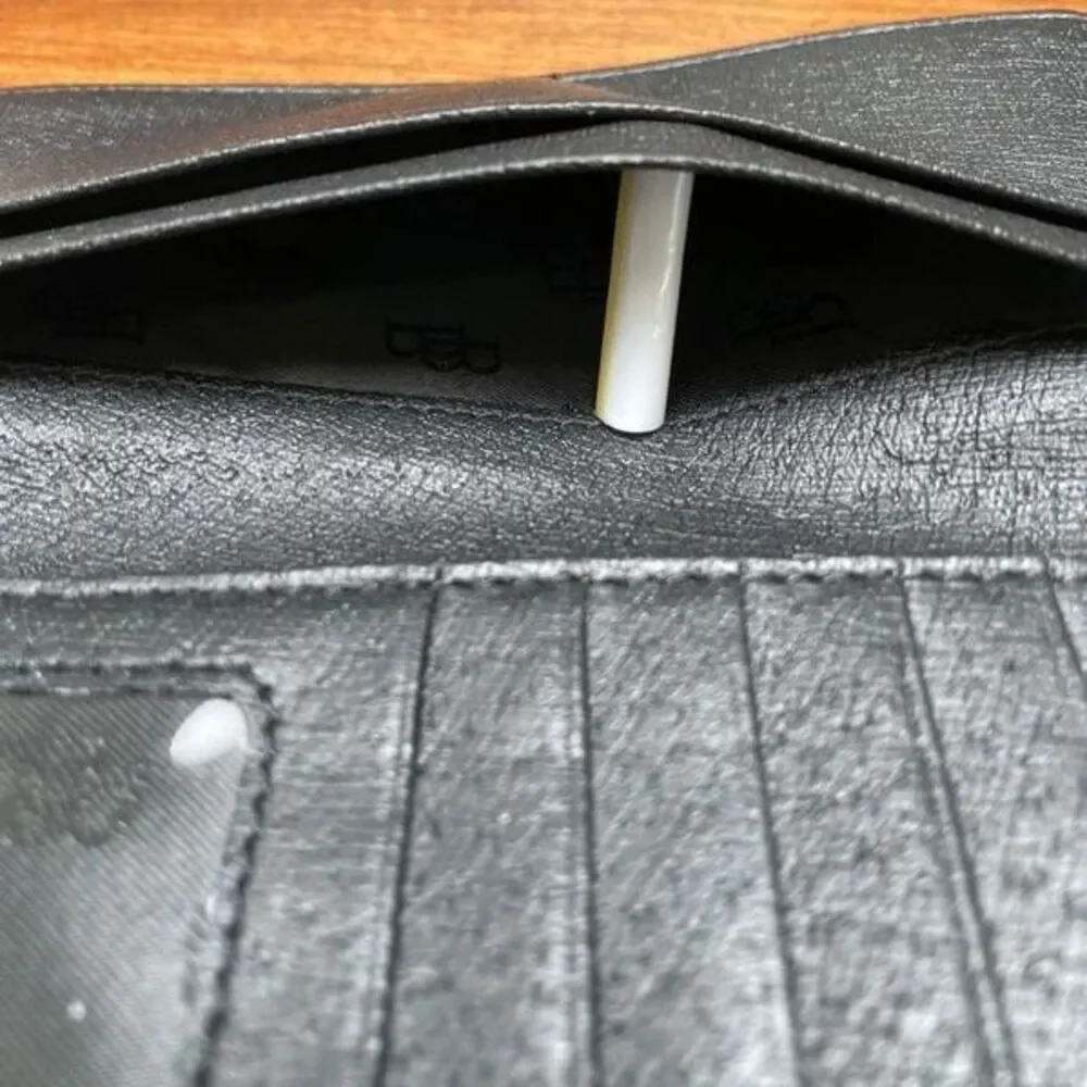 The Brentano Vegan Wallet